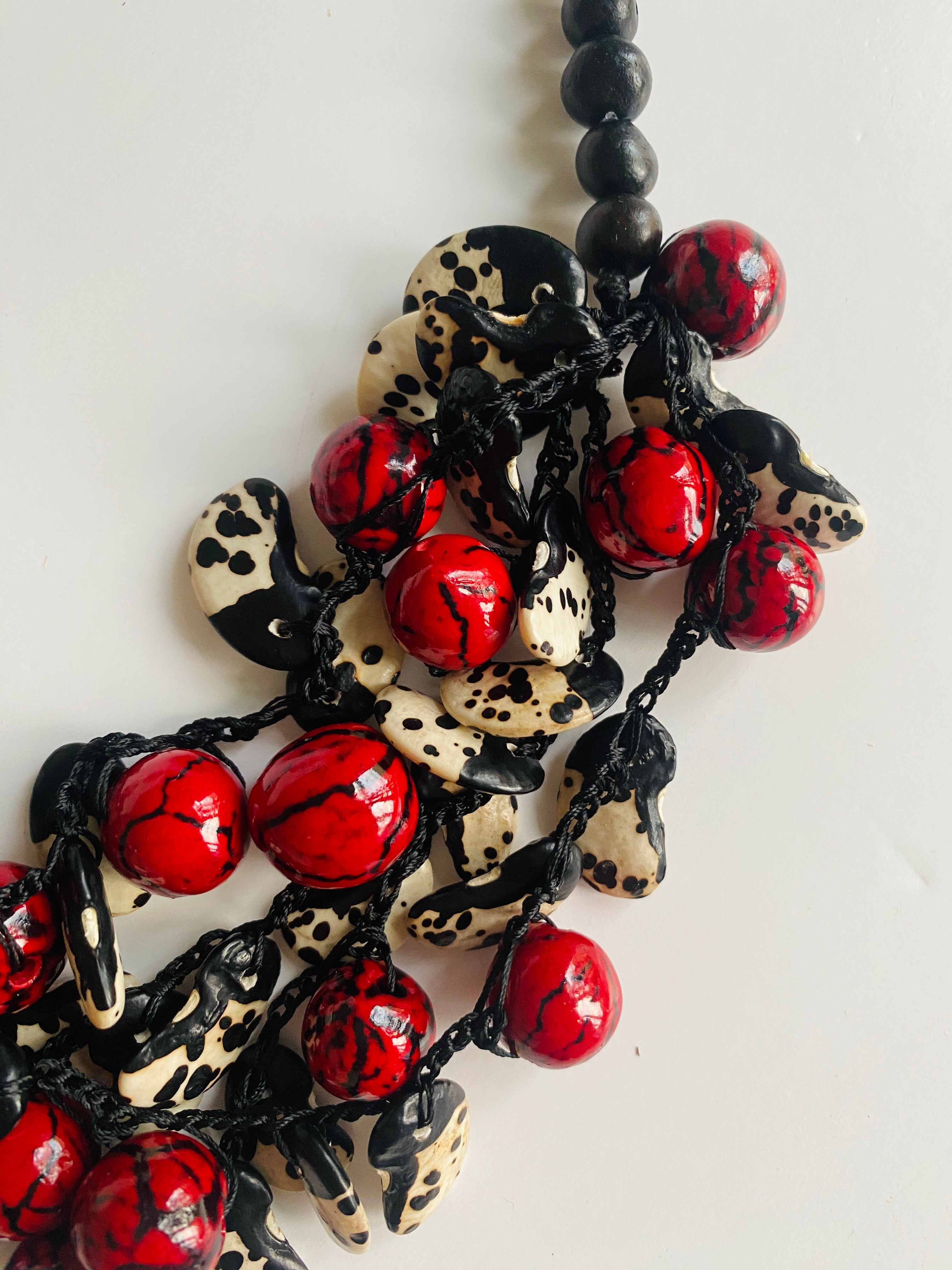 Black & Red Beans Necklace Set